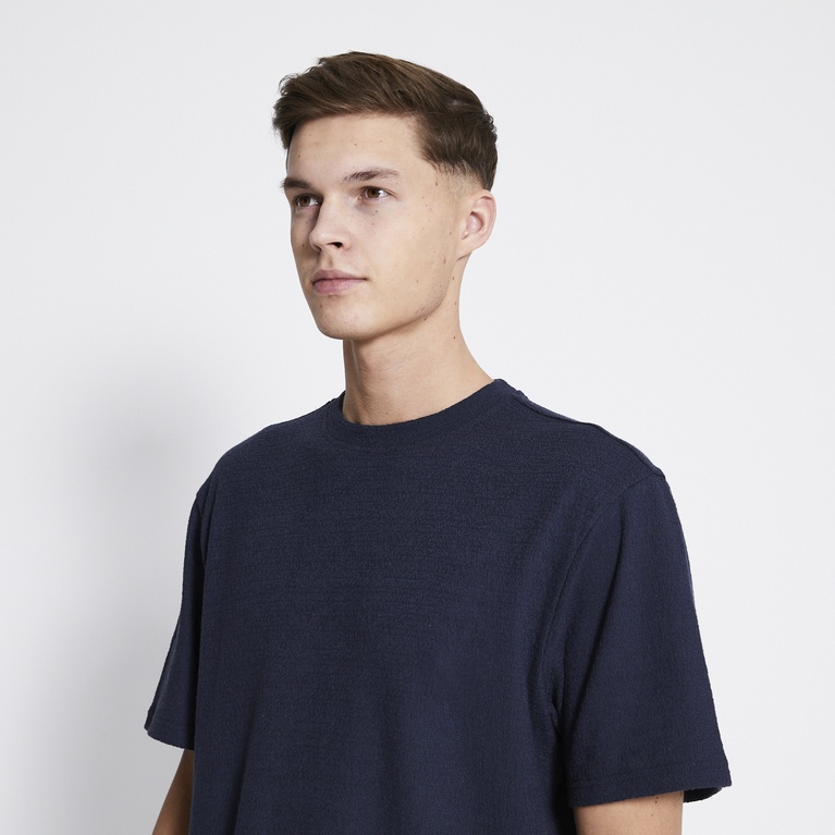 T-shirt "Love Structure"